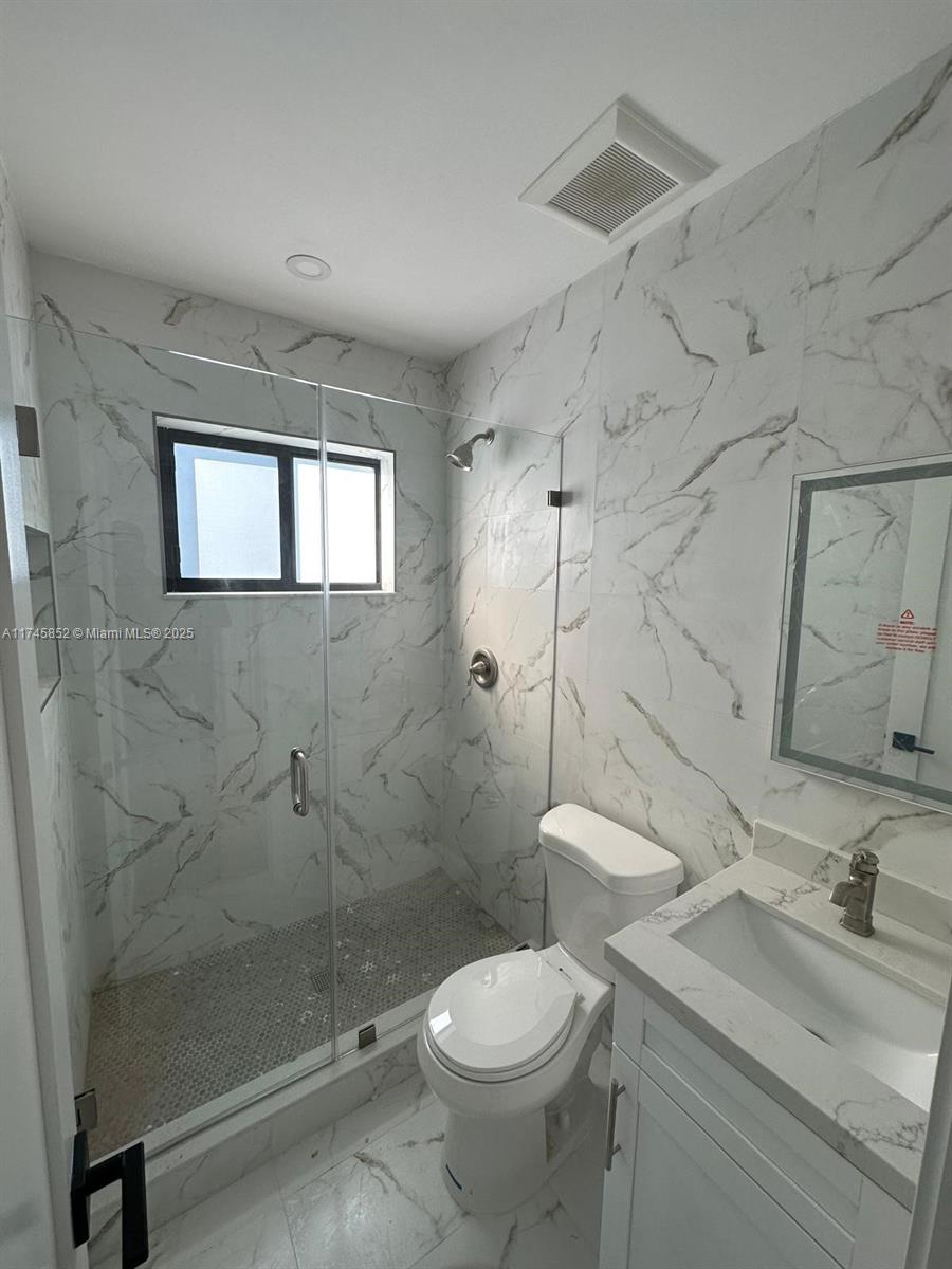 KING ARTHUR ESTATES - Residential Lease