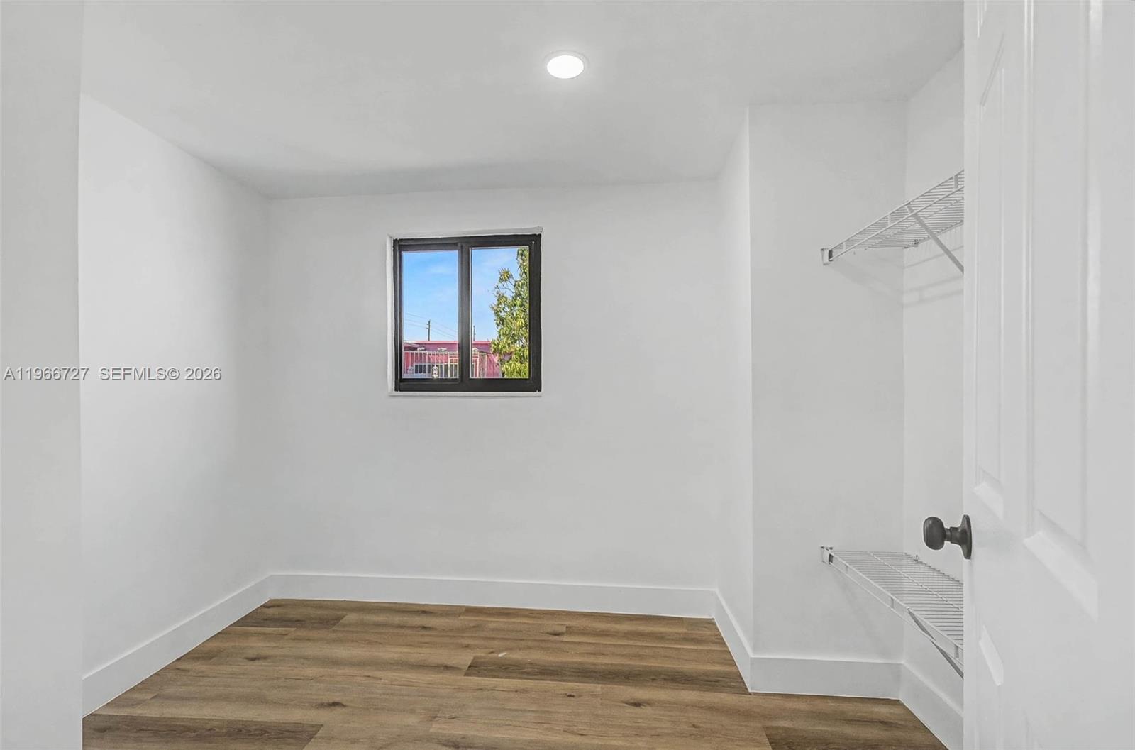 NORTH SHORES - Residential