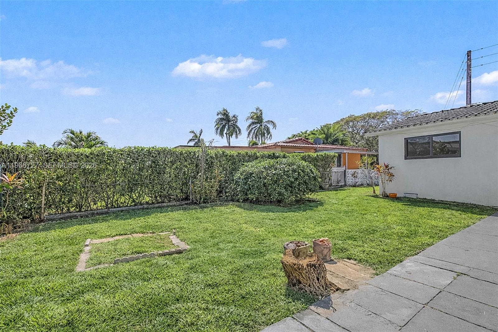 NORTH SHORES - Residential