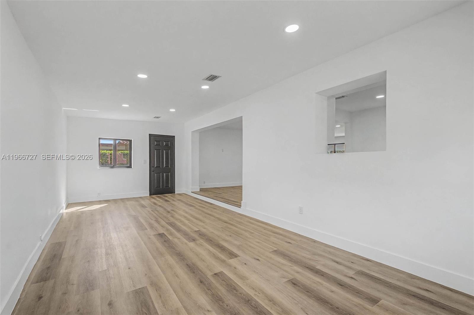 NORTH SHORES - Residential