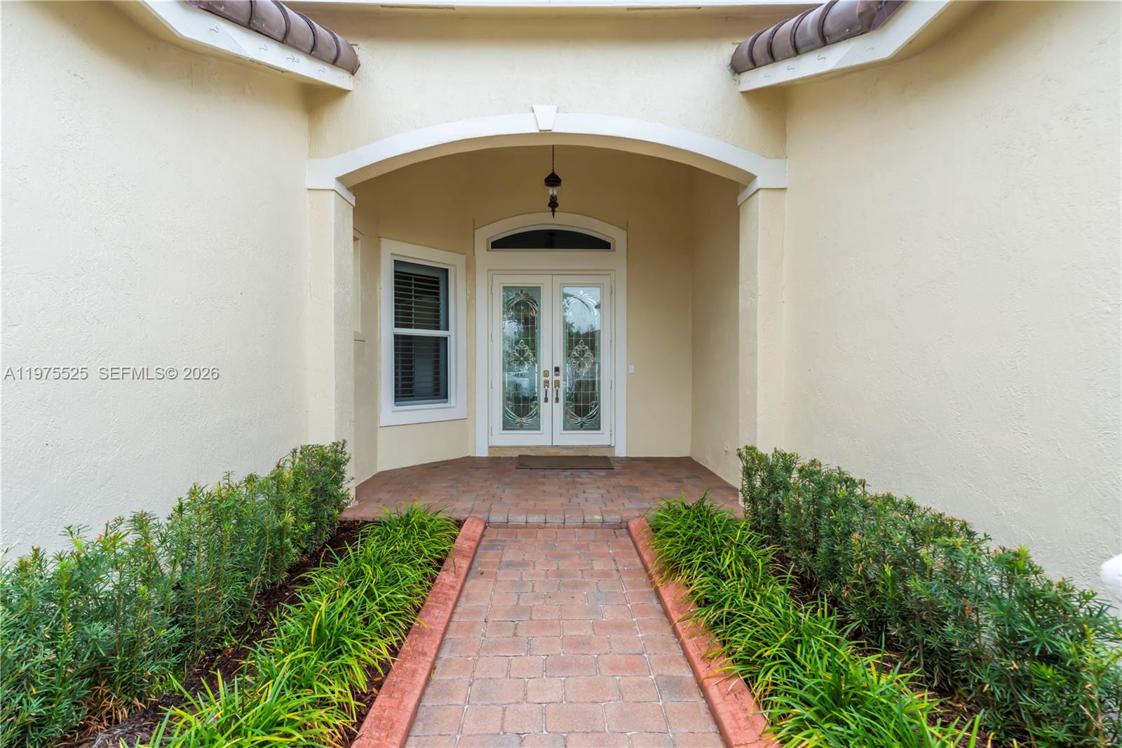 Encantada - Residential