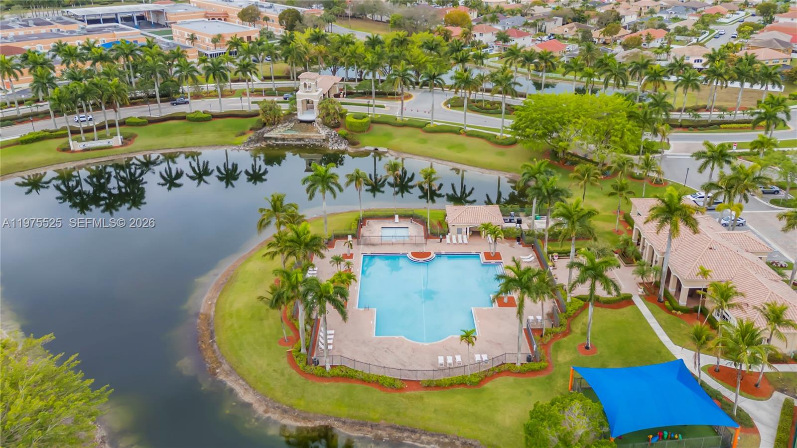 Encantada - Residential