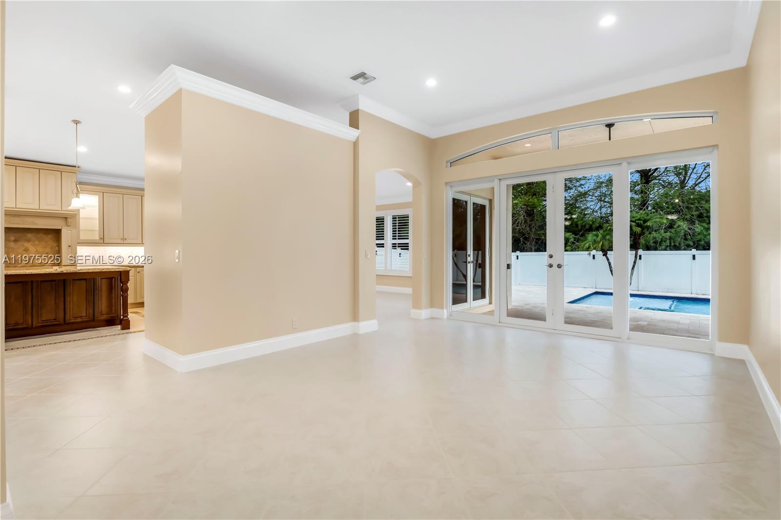 Encantada - Residential