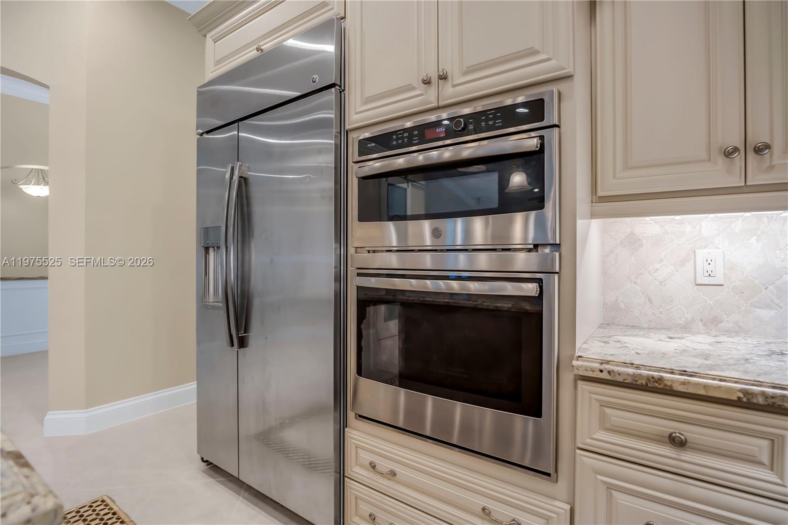 Encantada - Residential