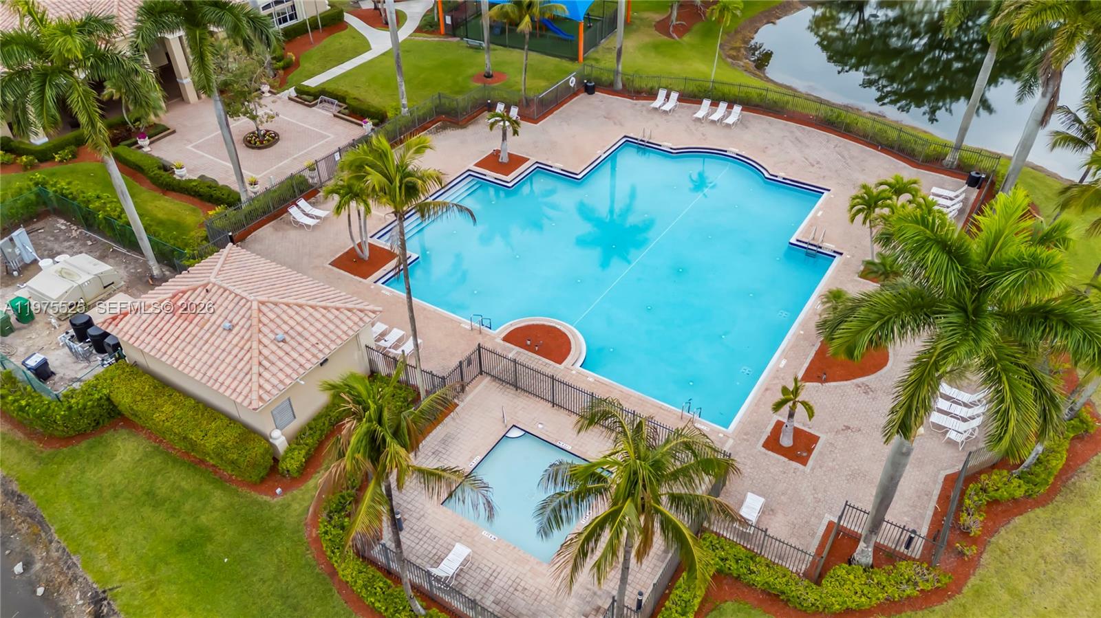 Encantada - Residential