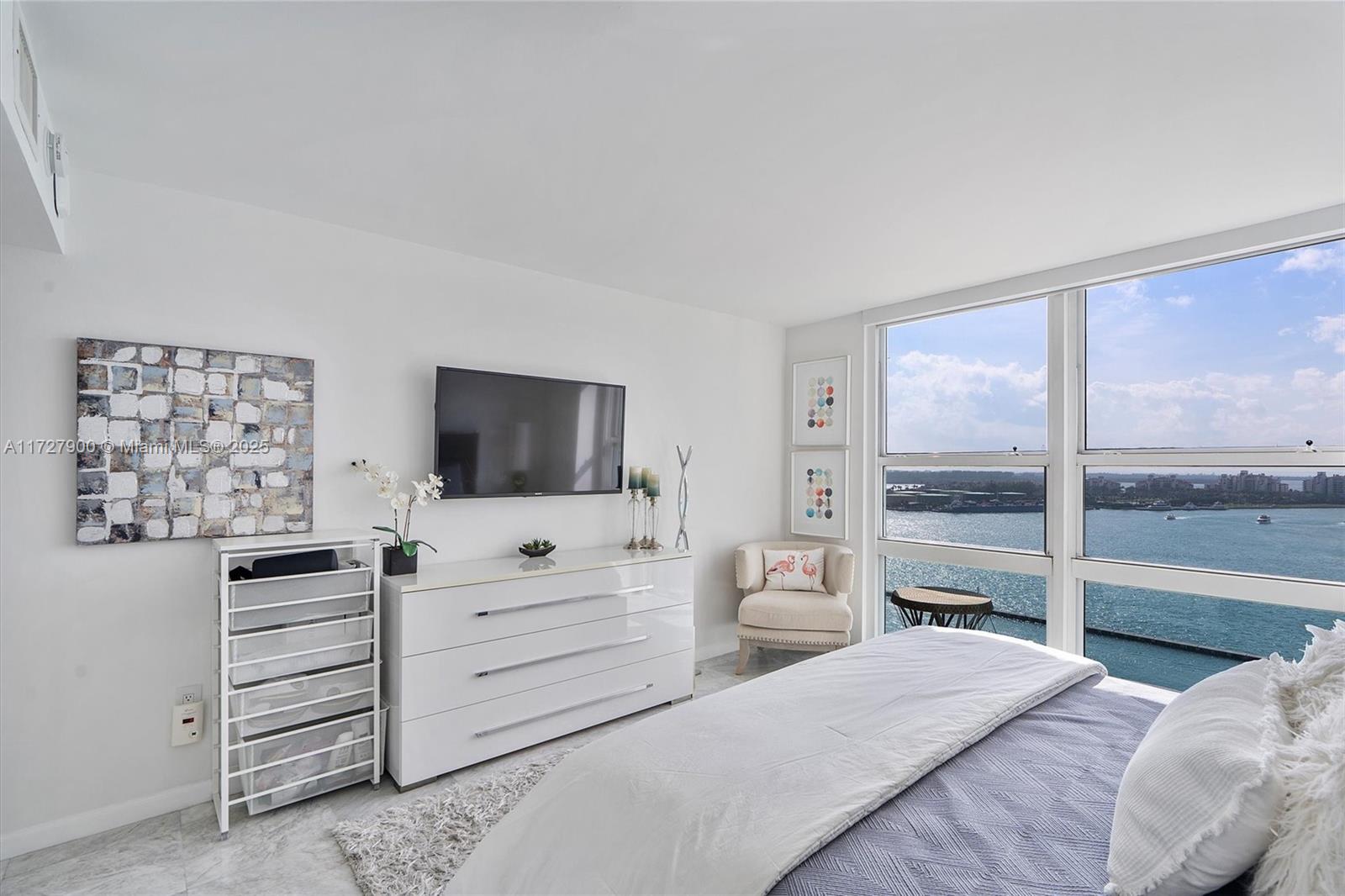 YACHT CLUB AT PORTOFINO C - Residential