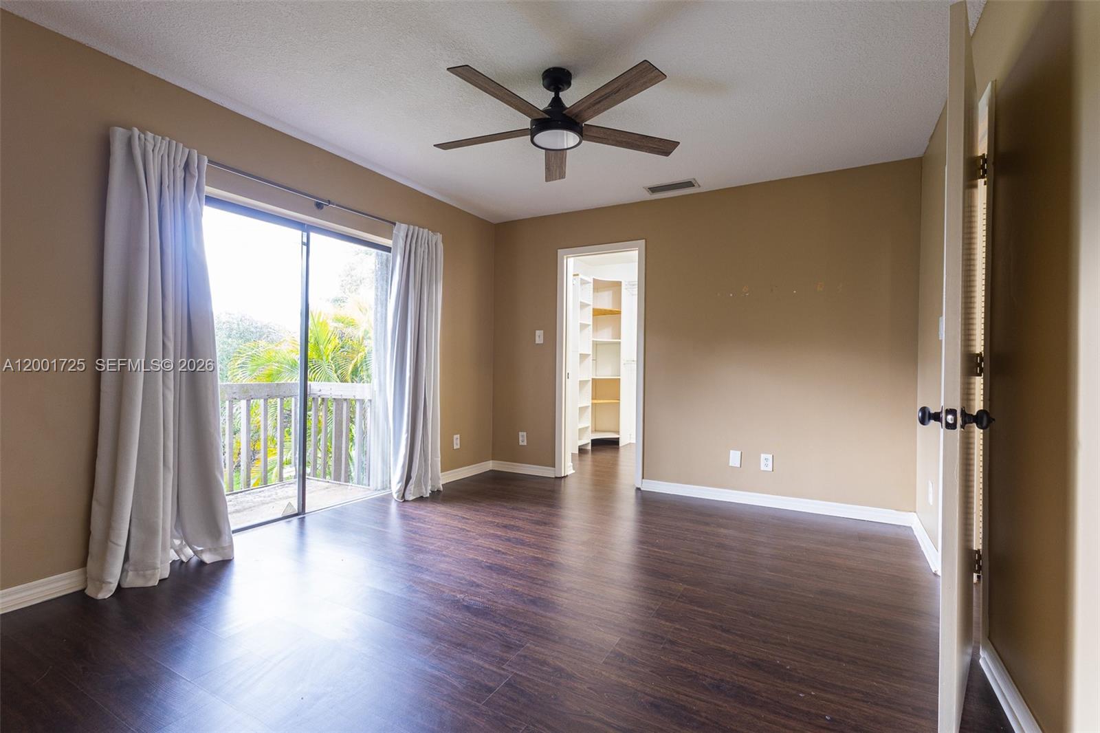 SABAL CHASE SEC 1 - Residential