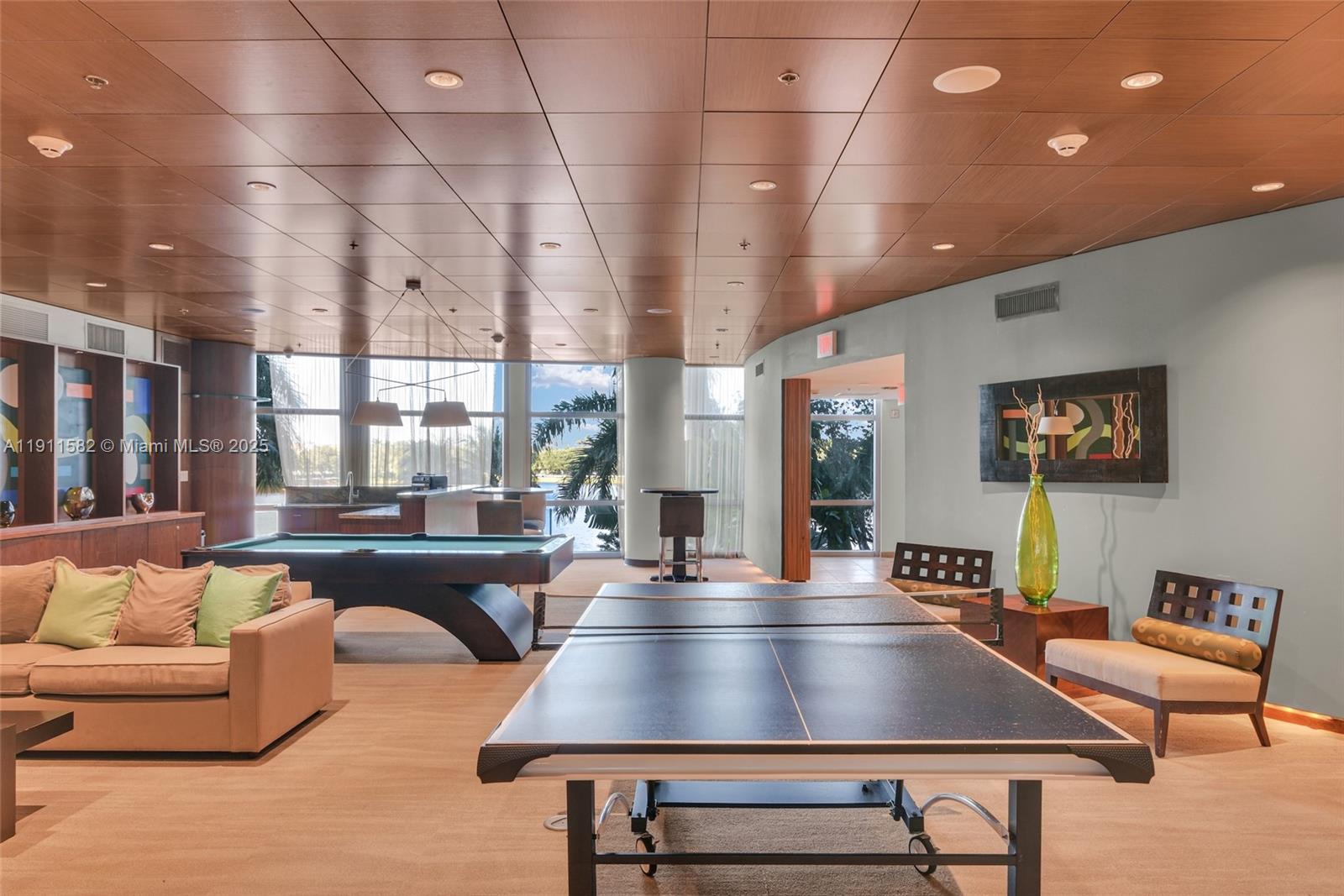 TAO SAWGRASS CONDOMINIUM - Residential