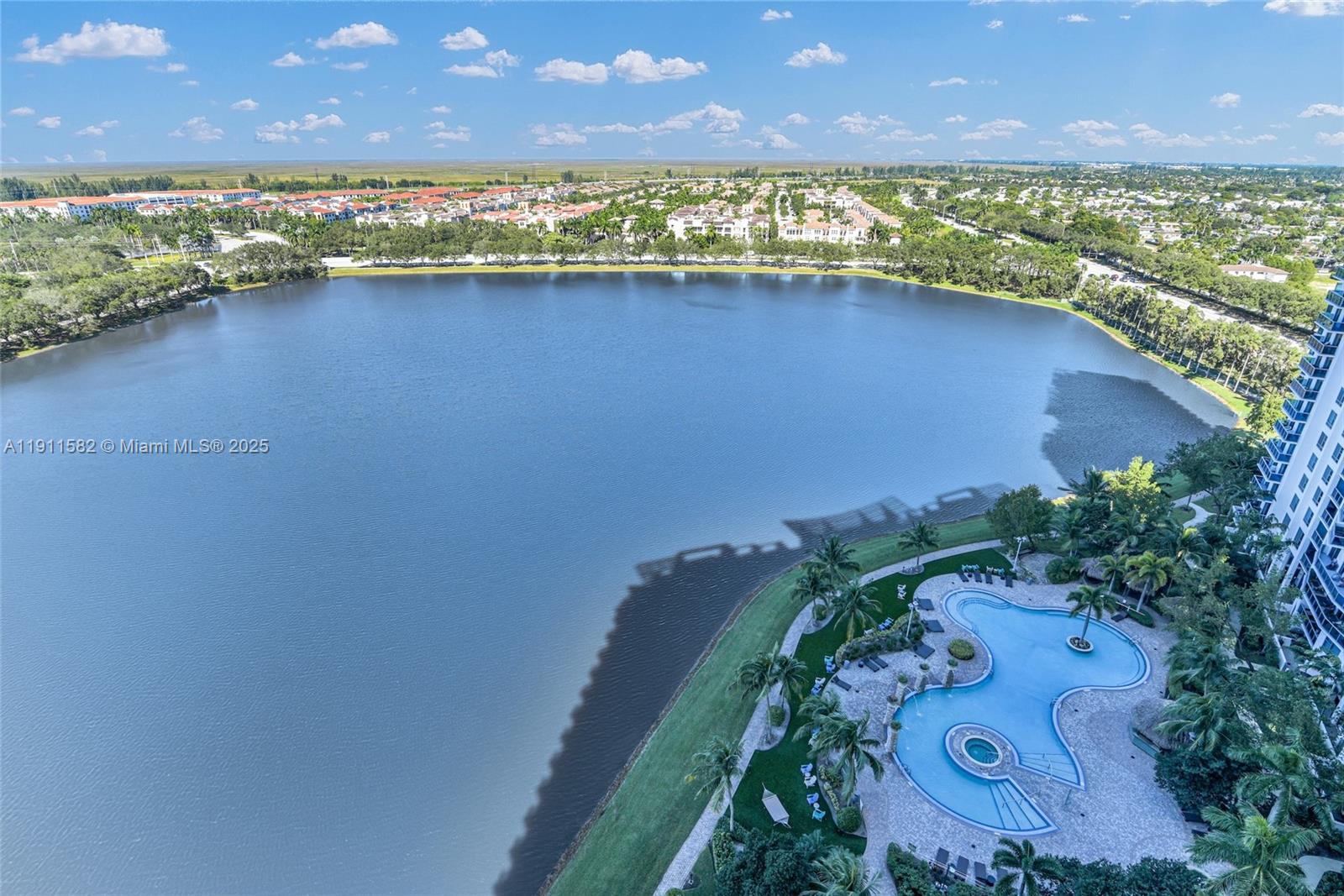 TAO SAWGRASS CONDOMINIUM - Residential