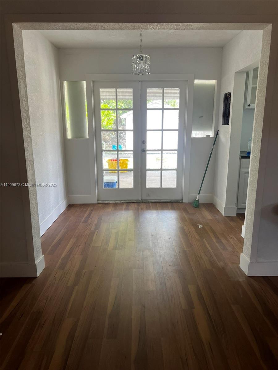 LAKE WORTH TOWN OF - Residential Lease