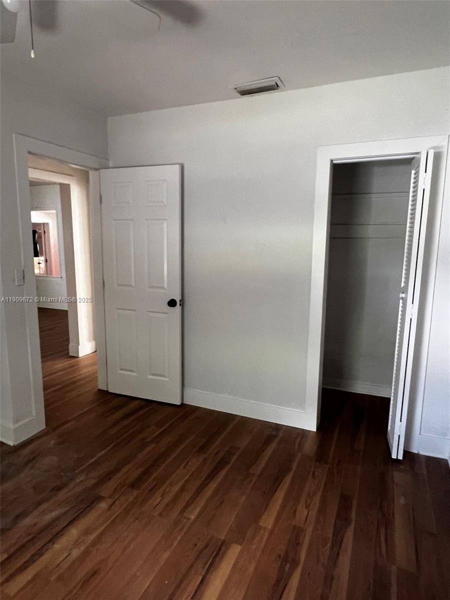 LAKE WORTH TOWN OF - Residential Lease