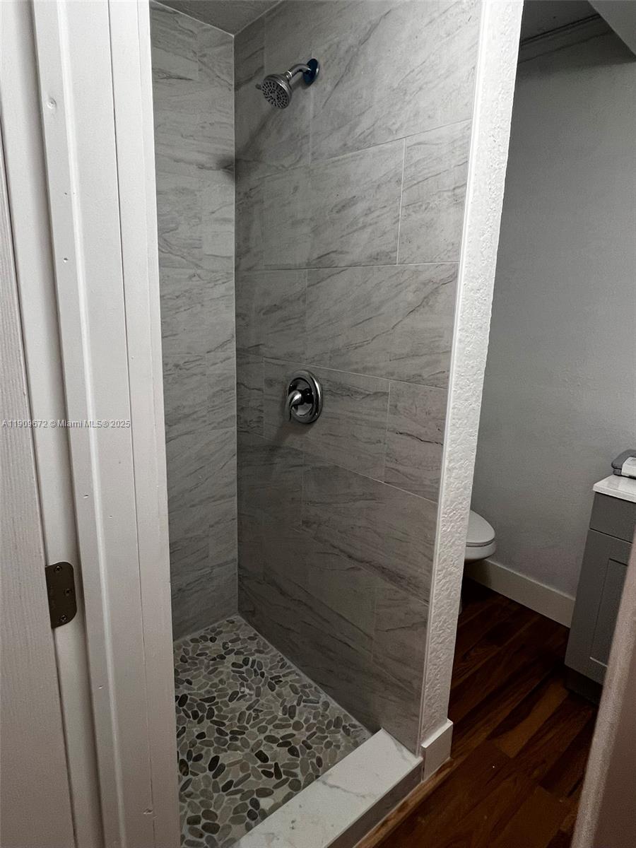 LAKE WORTH TOWN OF - Residential Lease