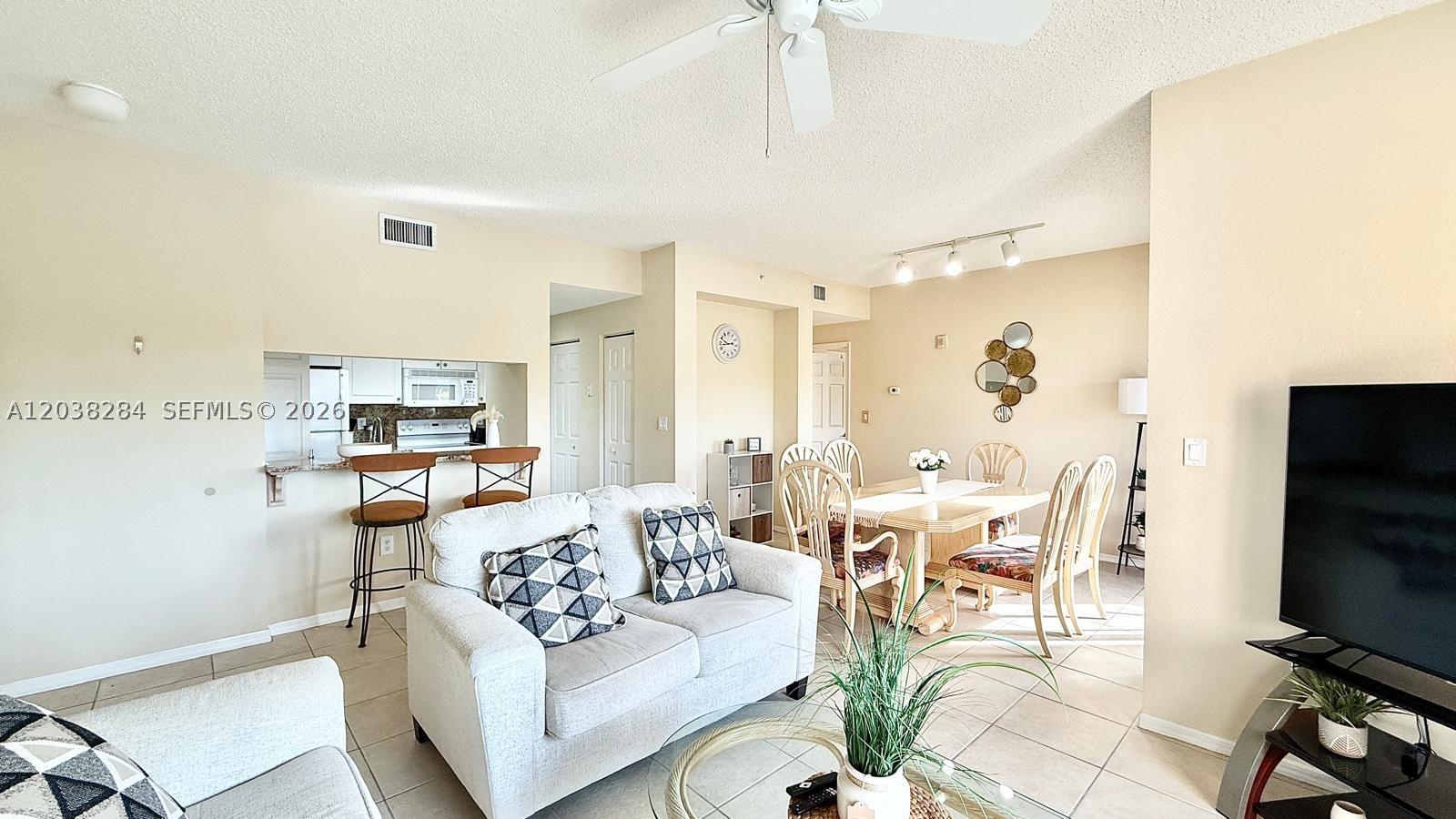2811 Grande Pkwy 203