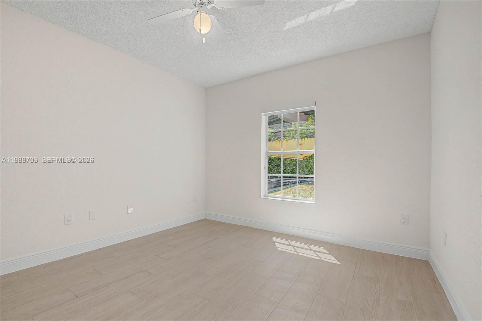 DADELAND NORTH METRORAIL - Residential Lease