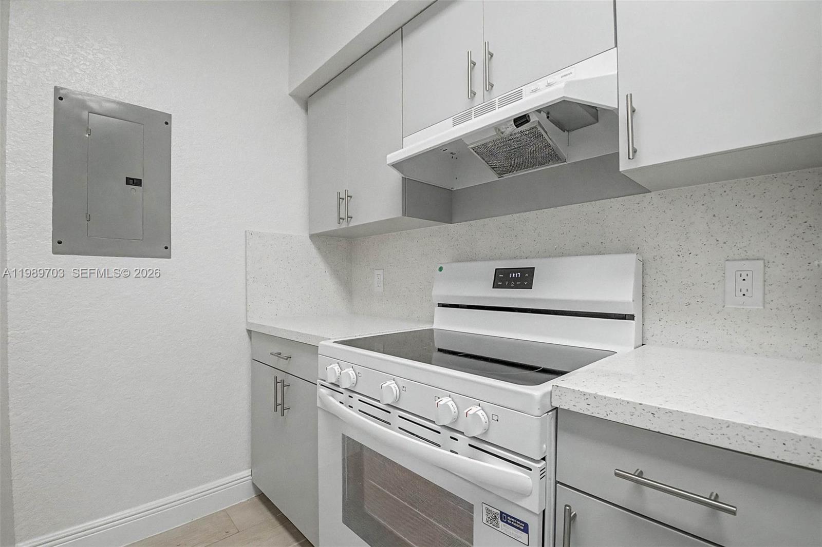 DADELAND NORTH METRORAIL - Residential Lease