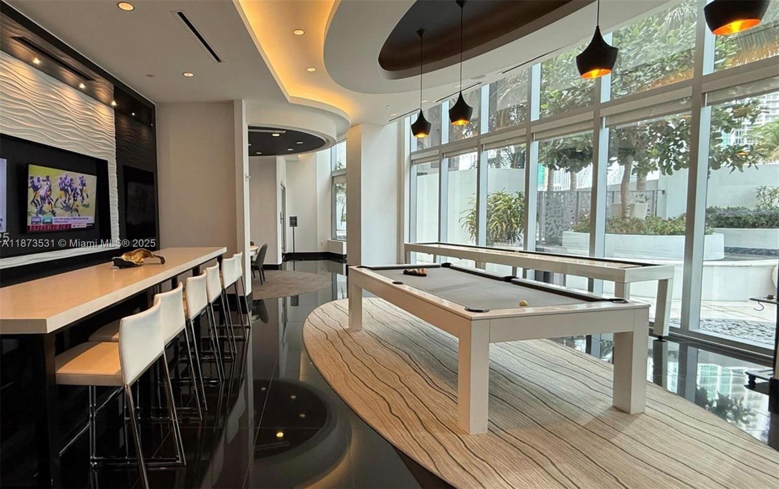 PARAMOUNT MIAMI WORLDCENT - Residential