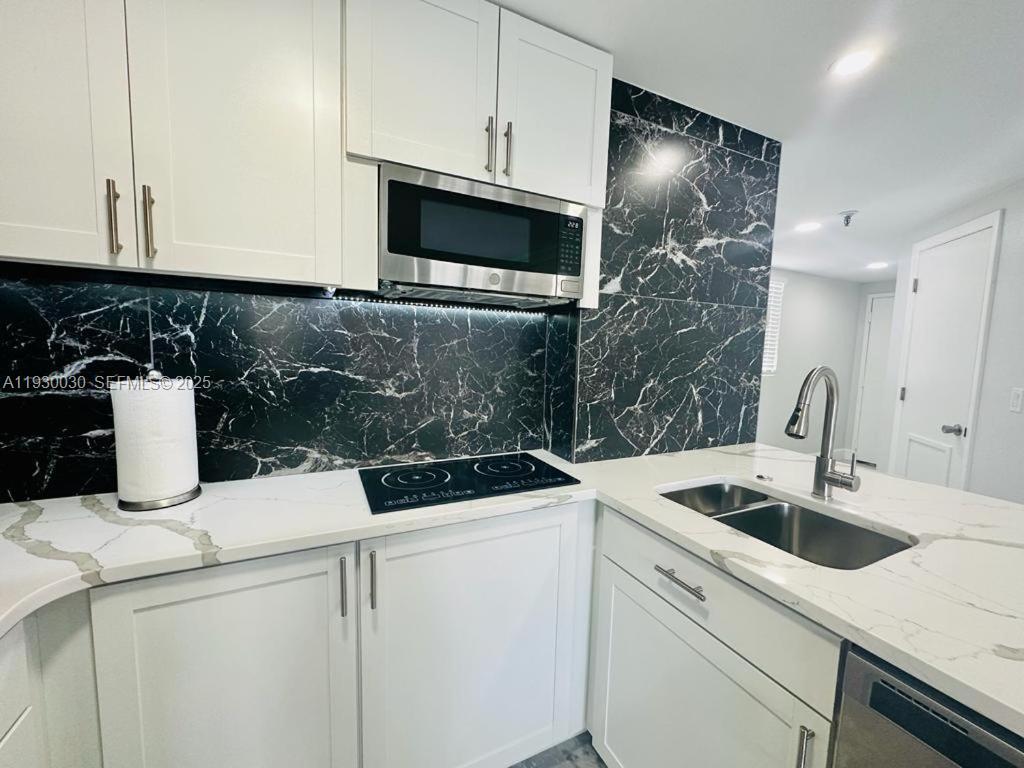 6165 Carrier Dr 3302