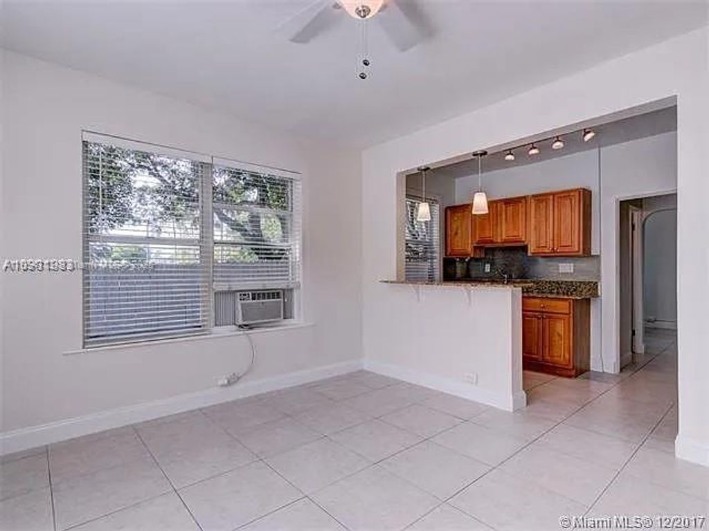 Photo of 119 NE 7th Ave #2, Delray Beach, FL 33483 (MLS # A11854713)
