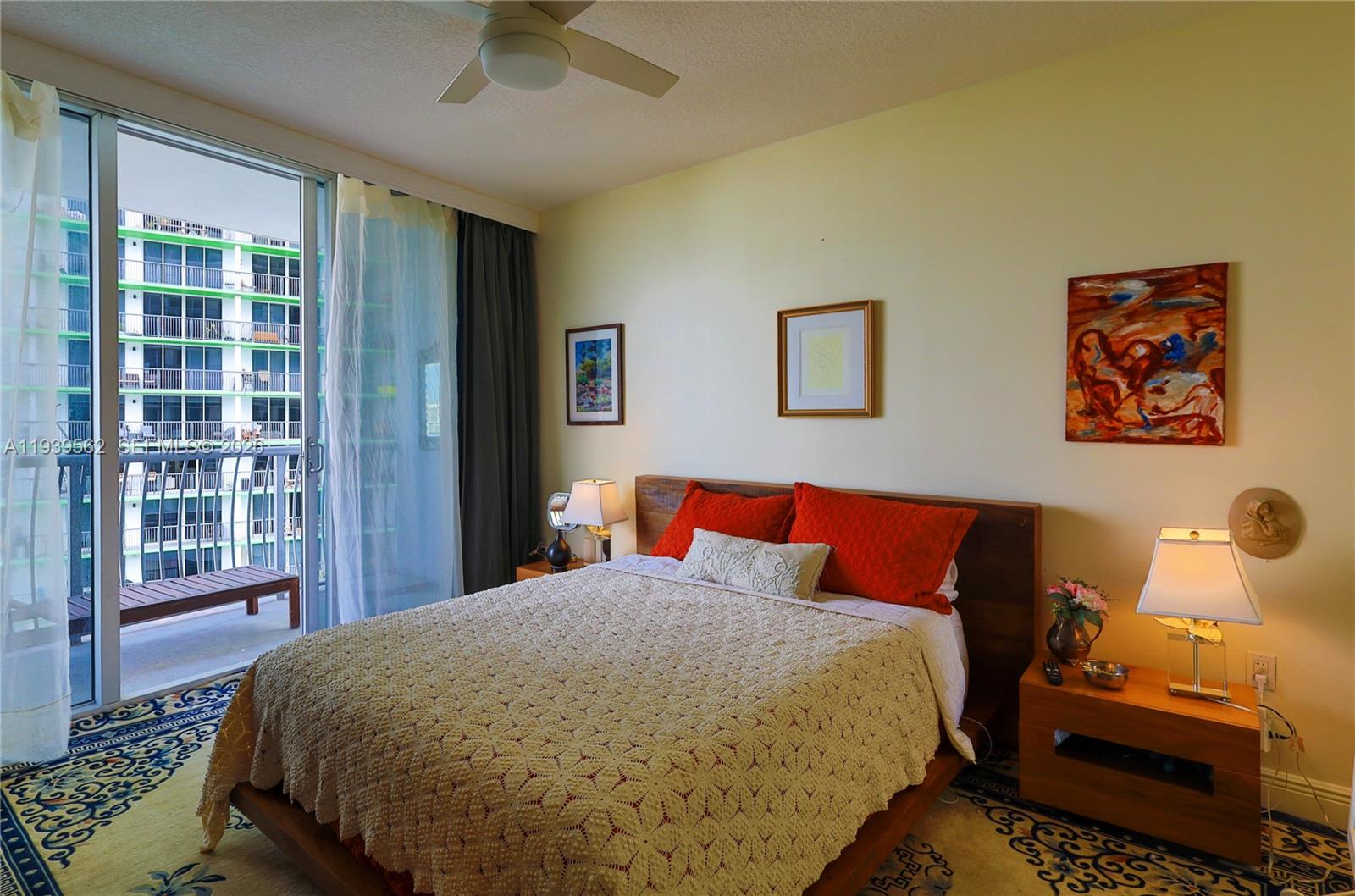 1750 N Bayshore Dr 1711