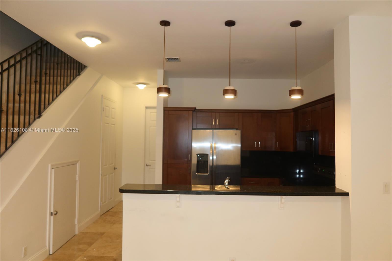 1139 NE 13th Ave