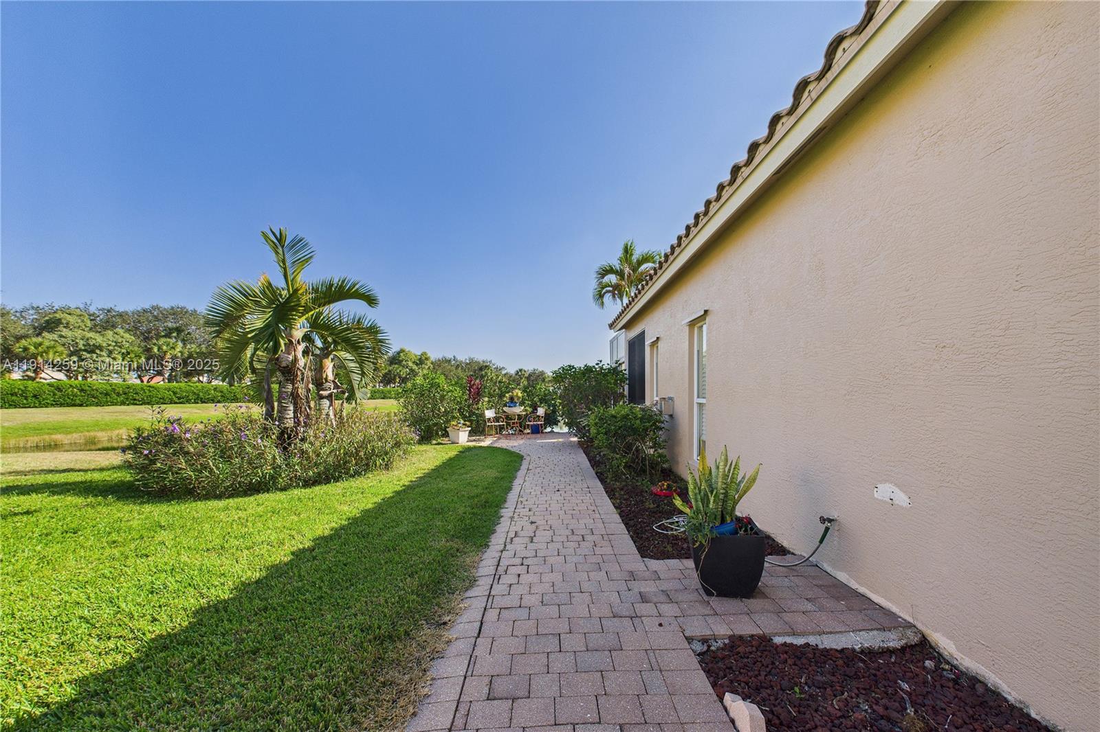 CASADES AT ST LUCIE WEST - Residential