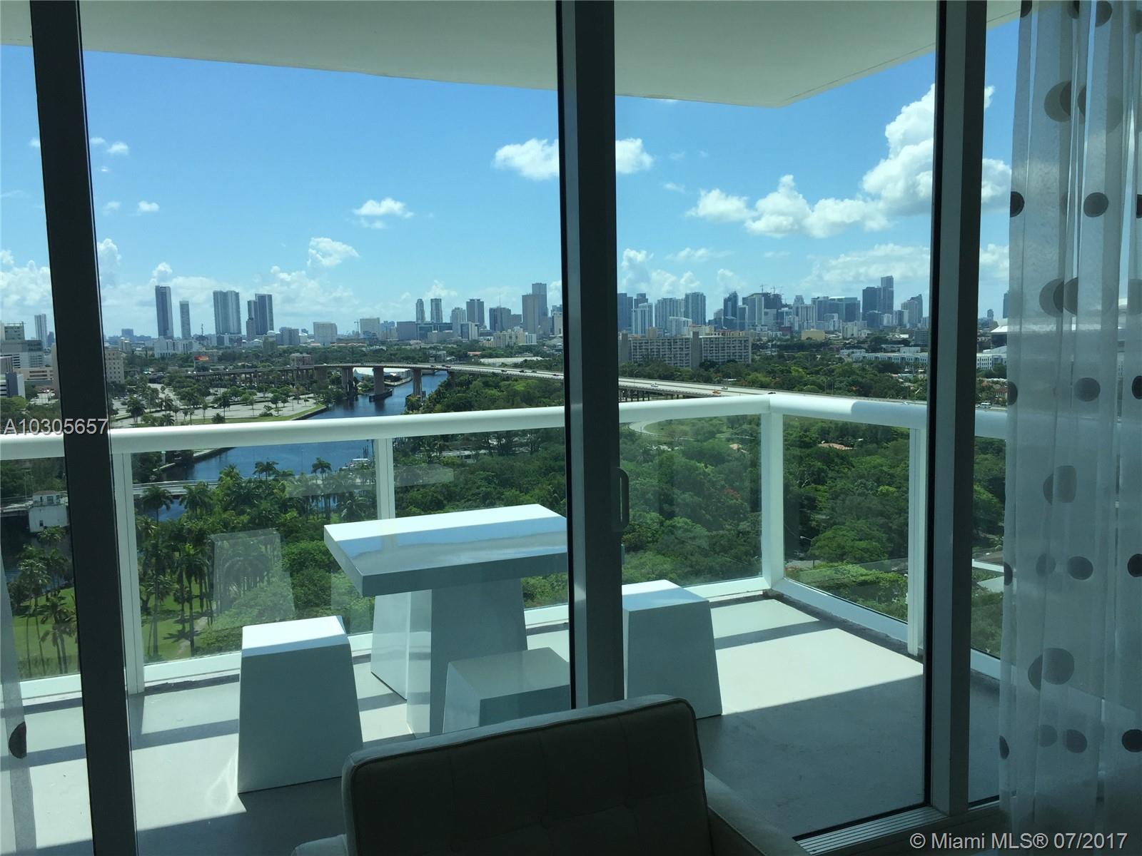 BEAUTIFUL CONDO UNIT 2BED/2BATH. SPACIOUS RESIDENCE, MODERN KITCHEN, SS APPLIANCES, AMAZING RIVER AND CITY VIEWS. LOCATED IN THE HISTORIC MIAMI DISTRICT WITH ACCESS TO MAJOR HIGHWAYS. MINUTES FROM BRICKELL, SOUTH BEACH AND AIRPORT. A MUST SEE.