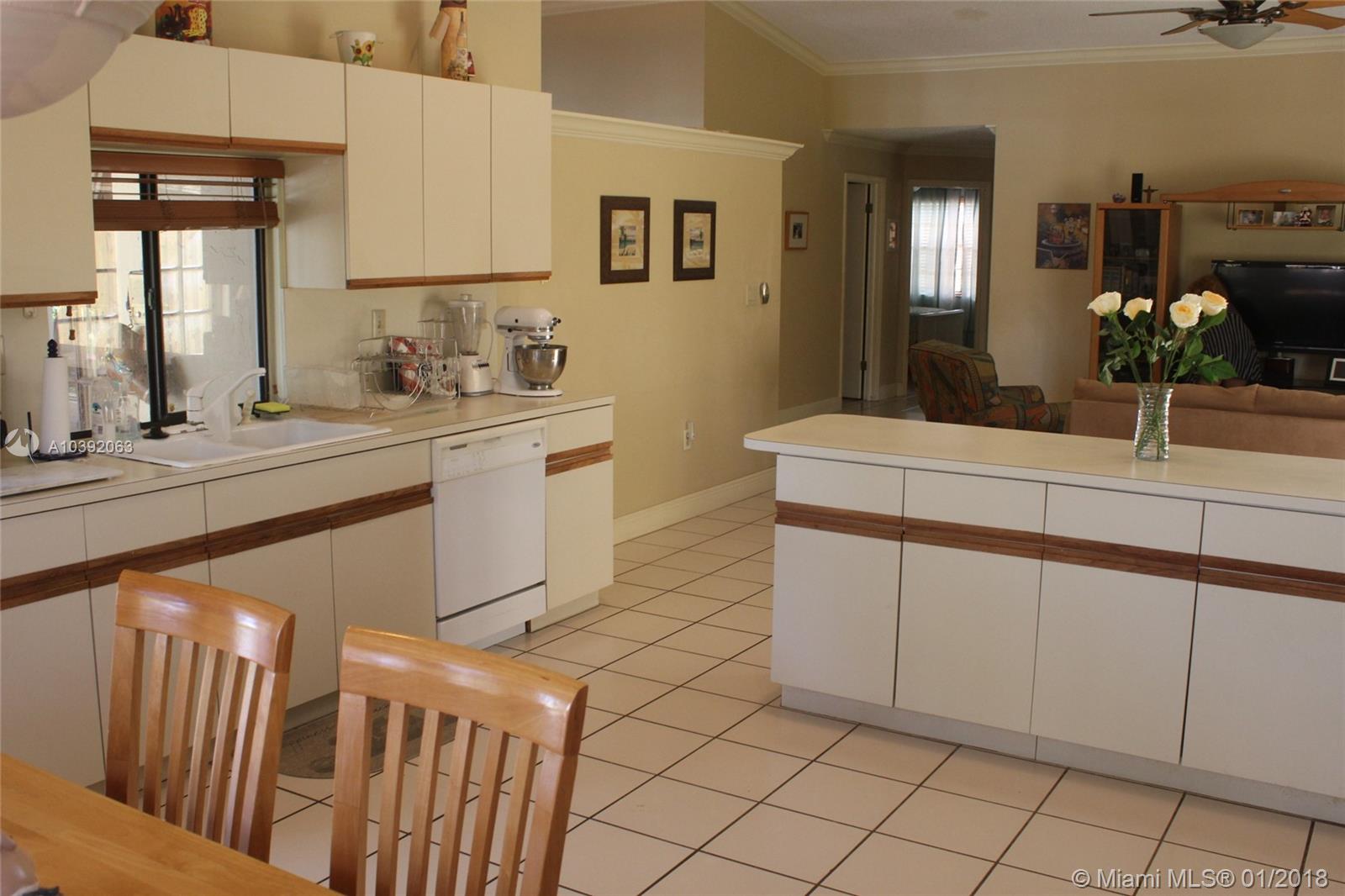 THE MANSIONS - Residential