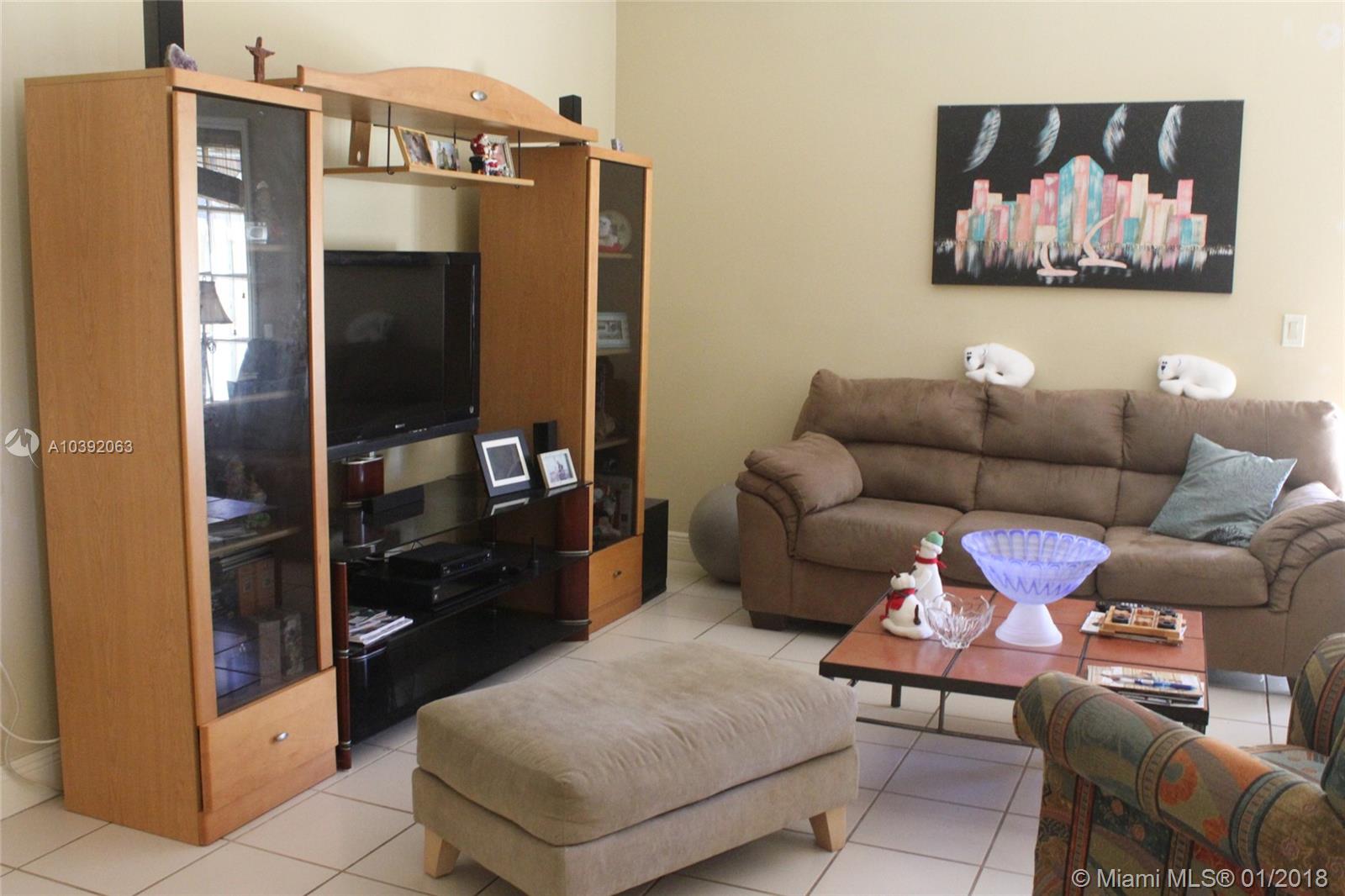 THE MANSIONS - Residential