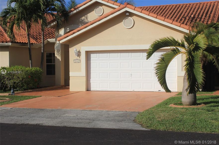 Big and Beautiful home located in Lakes of the Meadows Community, Spacious home with high ceilings, Pool, two car garages, 10,598' Sq ft lot. A schools, Near to Shopping center, restaurants and Publix Supermarket inside the community. Appointment only, Need 24 hours before showing, Owner/Agent. No association approval required.