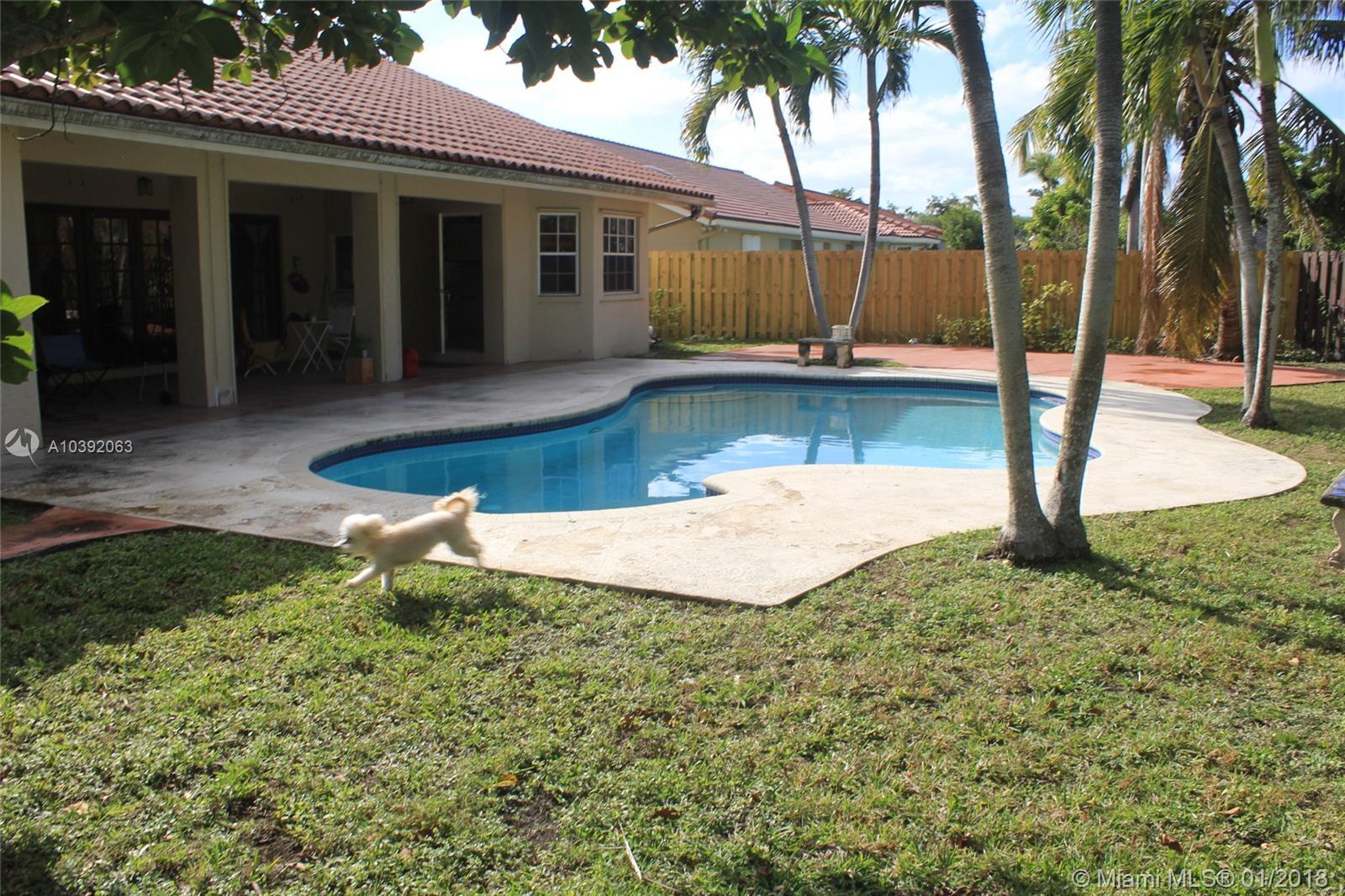 THE MANSIONS - Residential