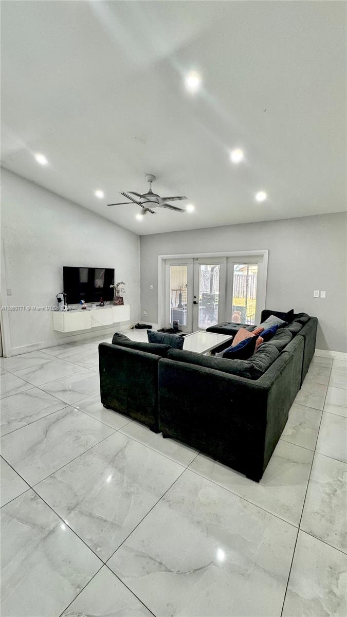 NEW RIVER ESTATES - Residential