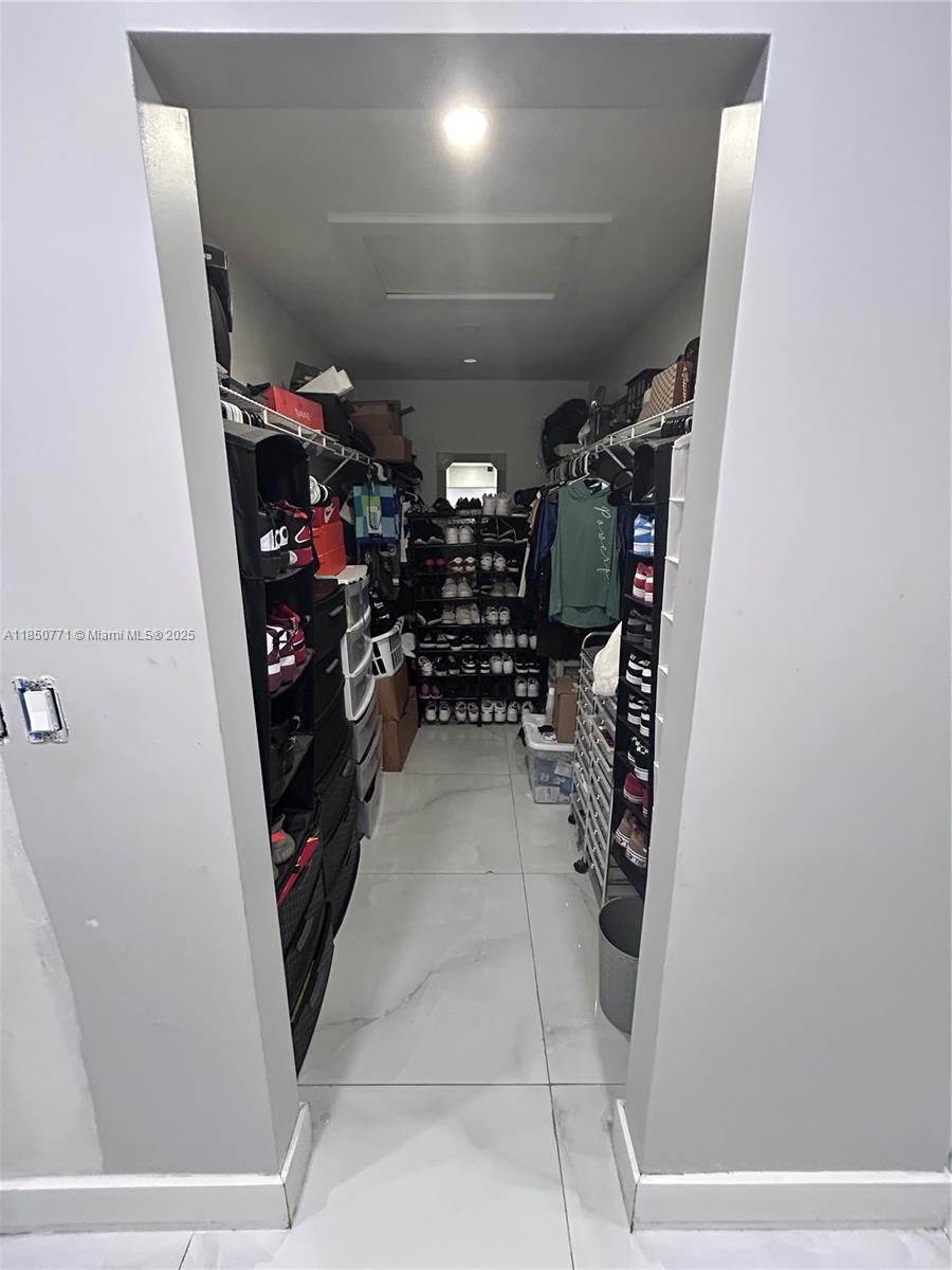 NEW RIVER ESTATES - Residential