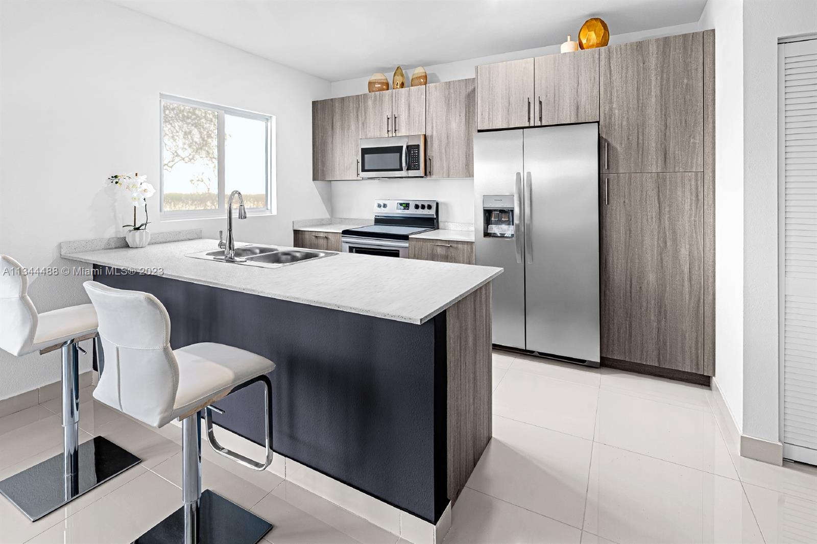 Onx Communities - Residential