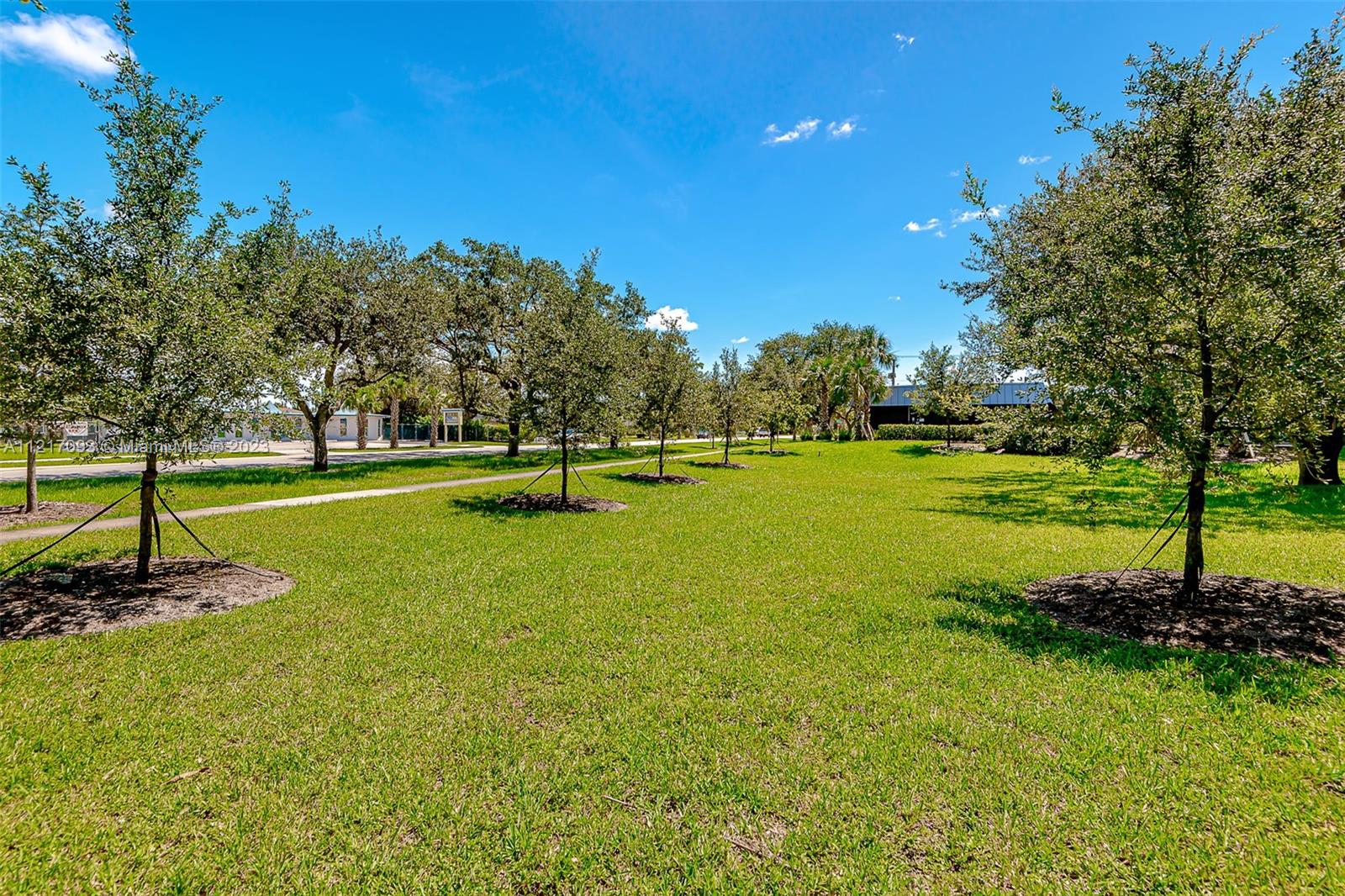 7700 Davie Road Ext