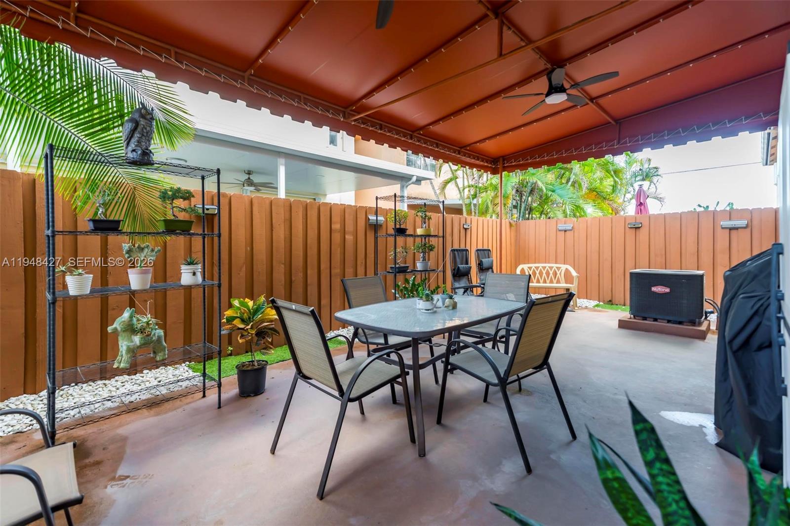 BRISTOL POINTE - Residential