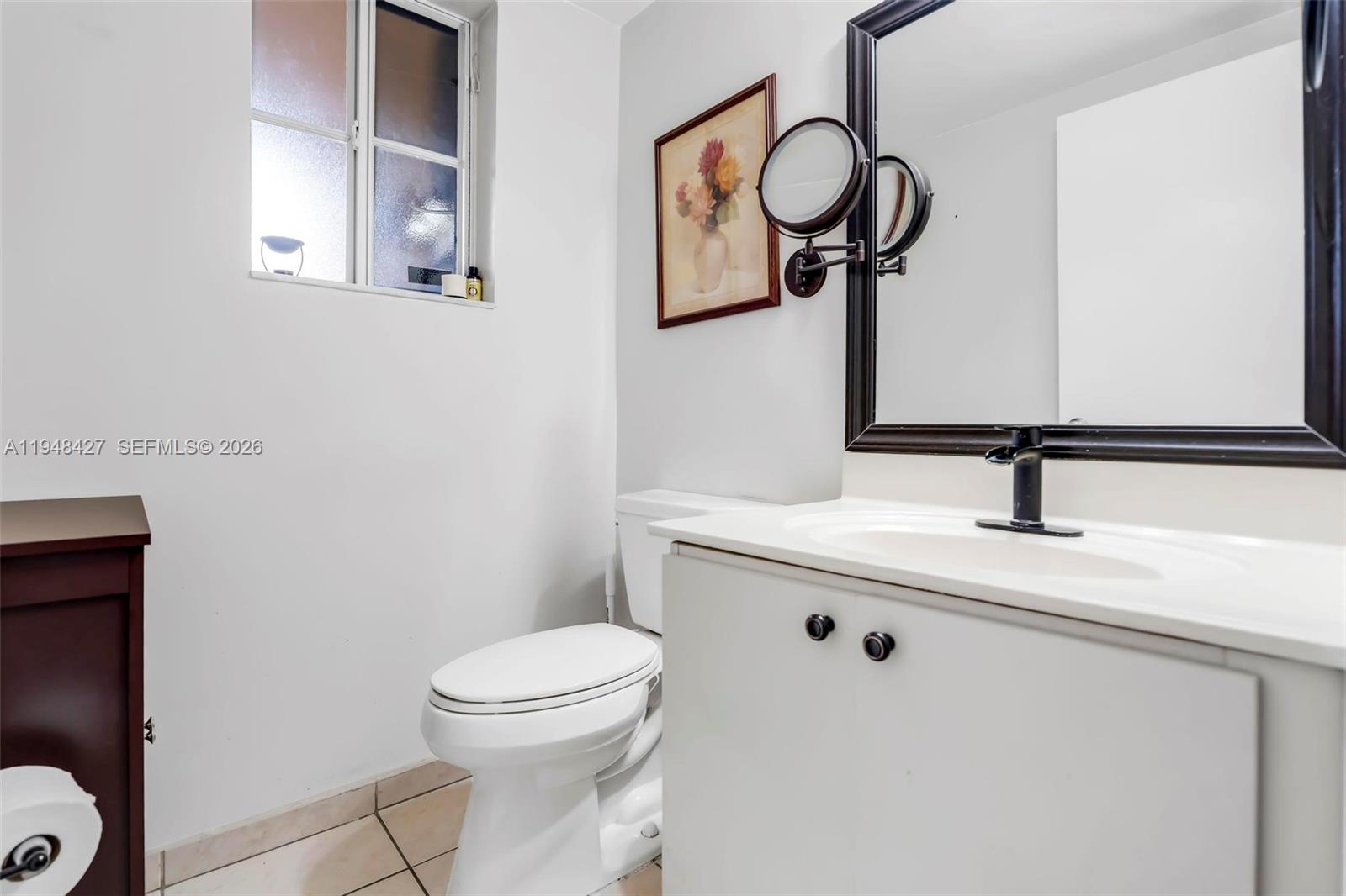 BRISTOL POINTE - Residential