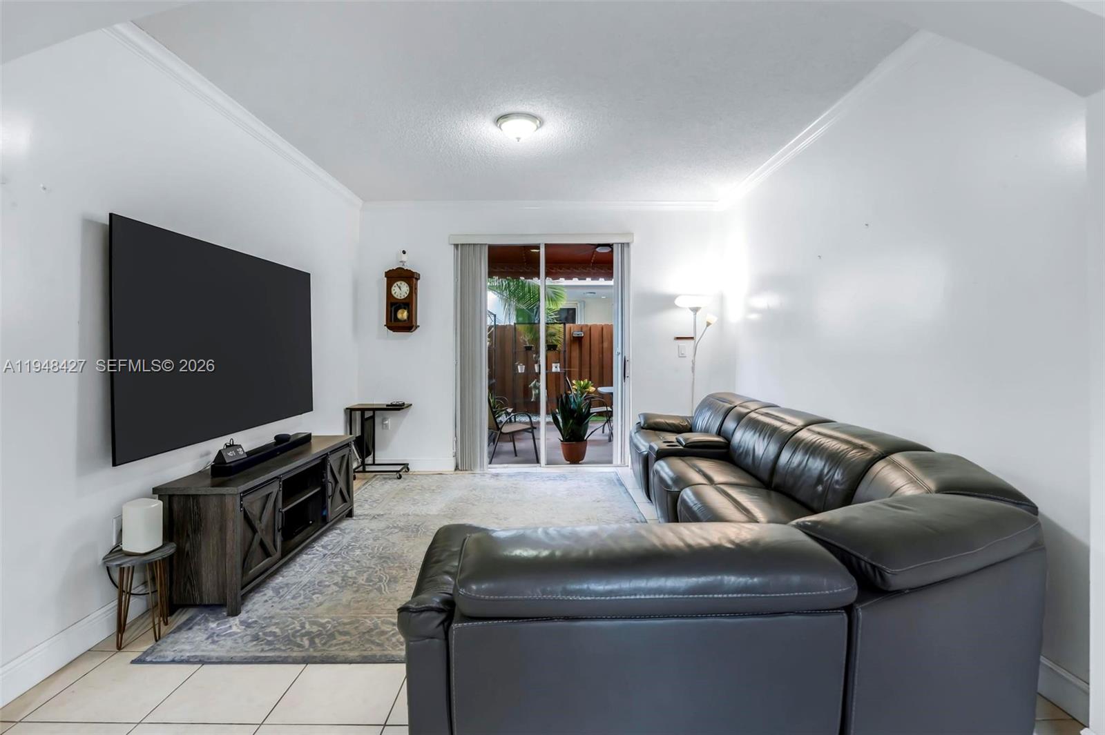 BRISTOL POINTE - Residential