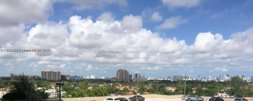 Spacious & Bright 1-Bedroom Condo Facing East!

Located on the 7th floor, this well-maintained 1-Bed/1-Bath condo offers unobstructed East-facing views of the Miami Skyline and Coconut Grove. With 711sf, the unit features an in-unit Washer & Dryer and includes a covered Parking Space for convenience.

Da Vinci Condo offers Top-tier amenities:
• Elegant Lobby with Concierge Service
• 24/7 Security & Controlled Access
• Fully equipped Gym & Sauna
• Resort-Style Pool
• Secure Parking & on-site Management

Perfectly located near Coral Gables, Coconut Grove, Miracle Mile, Miami International Airport, and top Hospitals, this condo offers an ideal balance of Comfort, Accessibility, and City Living.

Assume at 4.25%. Owner is motivated and open to offers—don’t miss this opportunity!