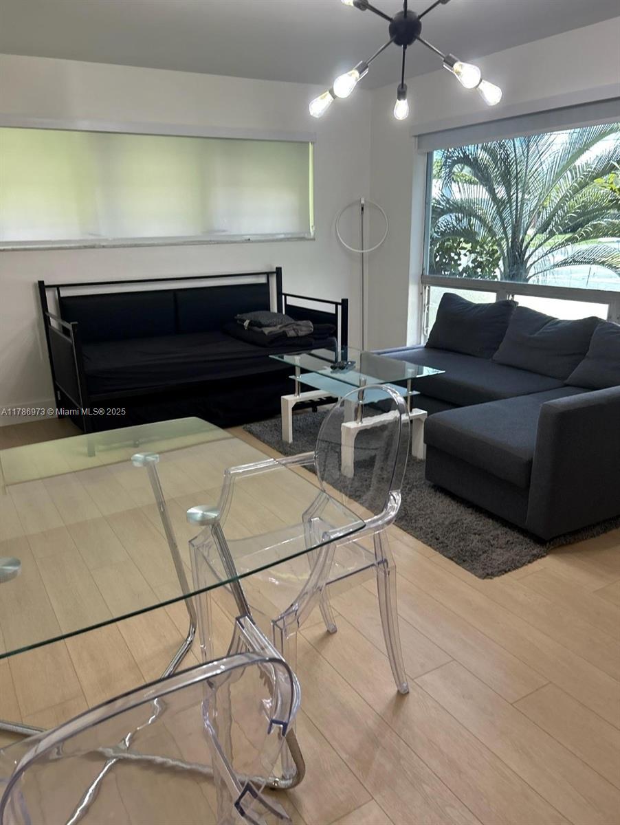 Rental Property at 1800 Ne 2nd St 1, Pompano Beach, Broward County, Florida - Bedrooms: 1 
Bathrooms: 1  - $1,850 MO.