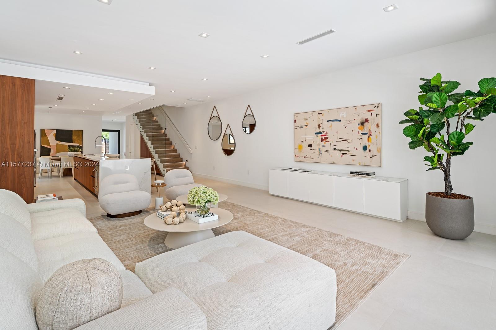 Palm Terrace - Residential