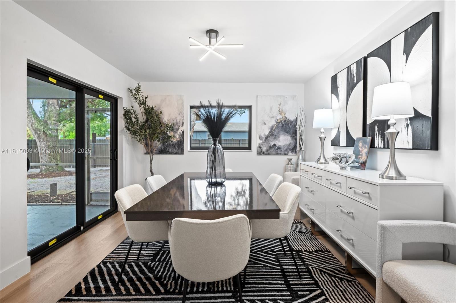 BOCA RATON SQUARE UNIT 19 - Residential