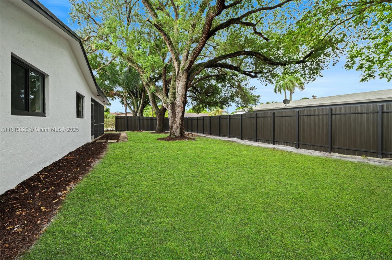 BOCA RATON SQUARE UNIT 19 - Residential