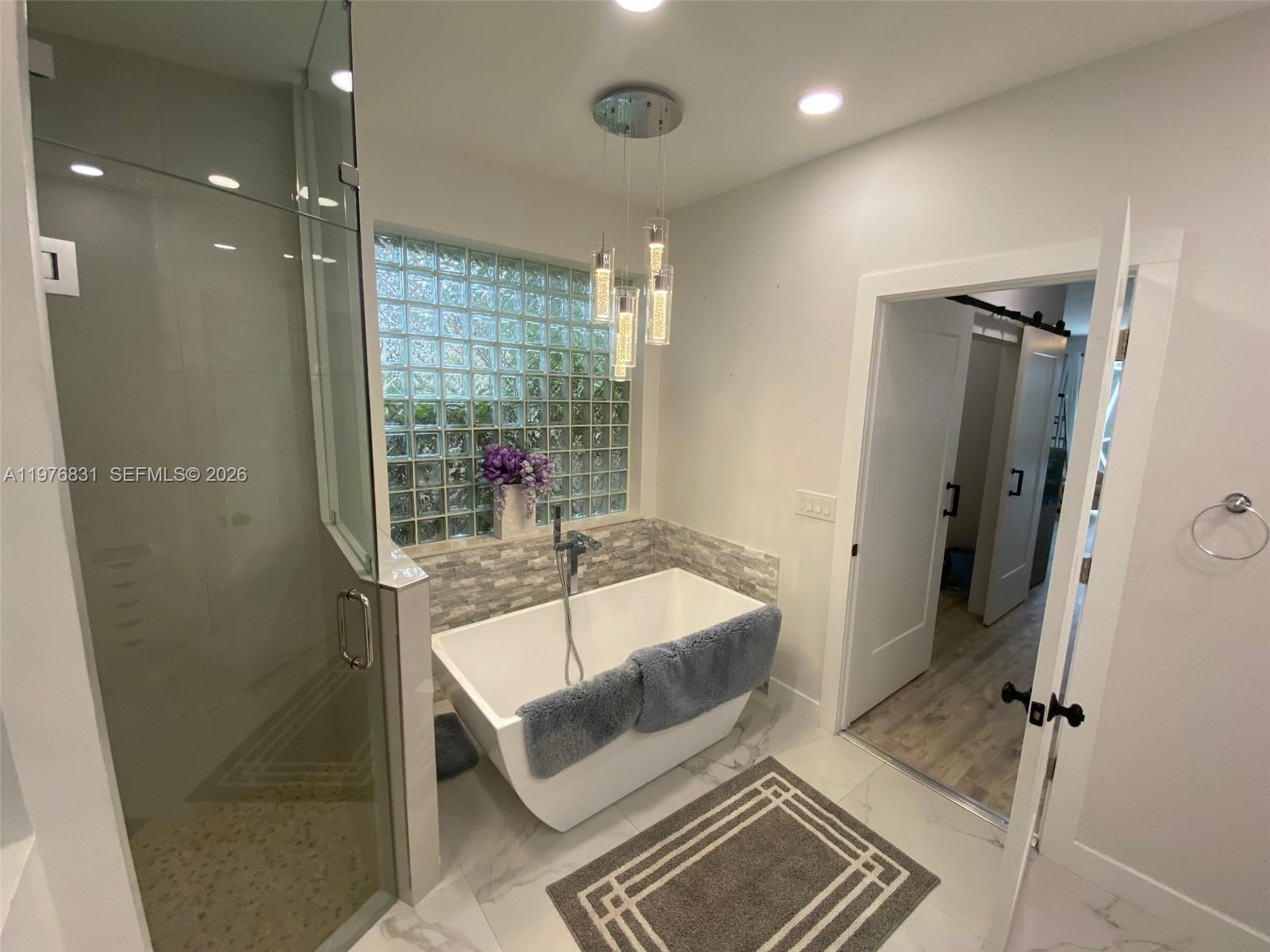 BOCA GREENS 2 - Residential