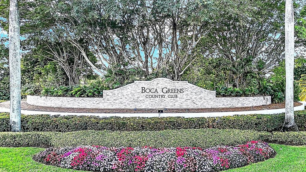 Photo of 10310 Camelback Ln, Boca Raton, FL 33498 (MLS # A11976831)
