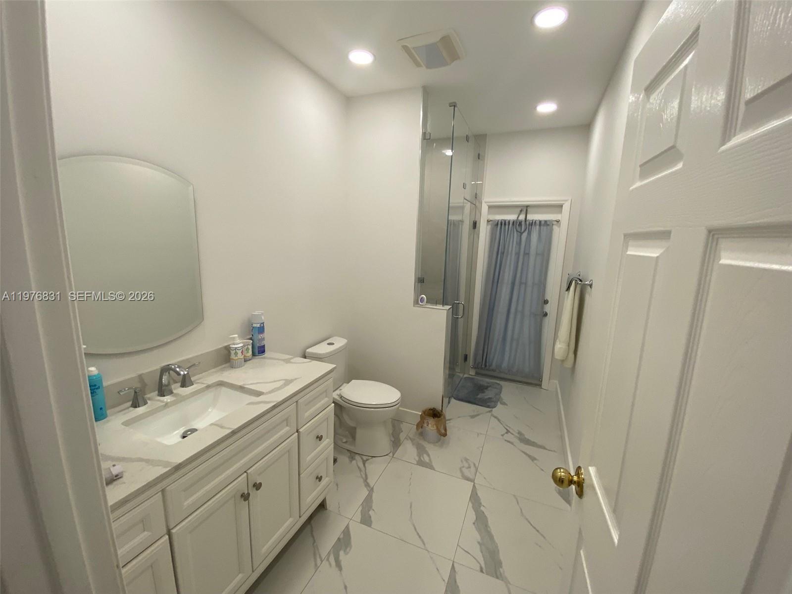 BOCA GREENS 2 - Residential