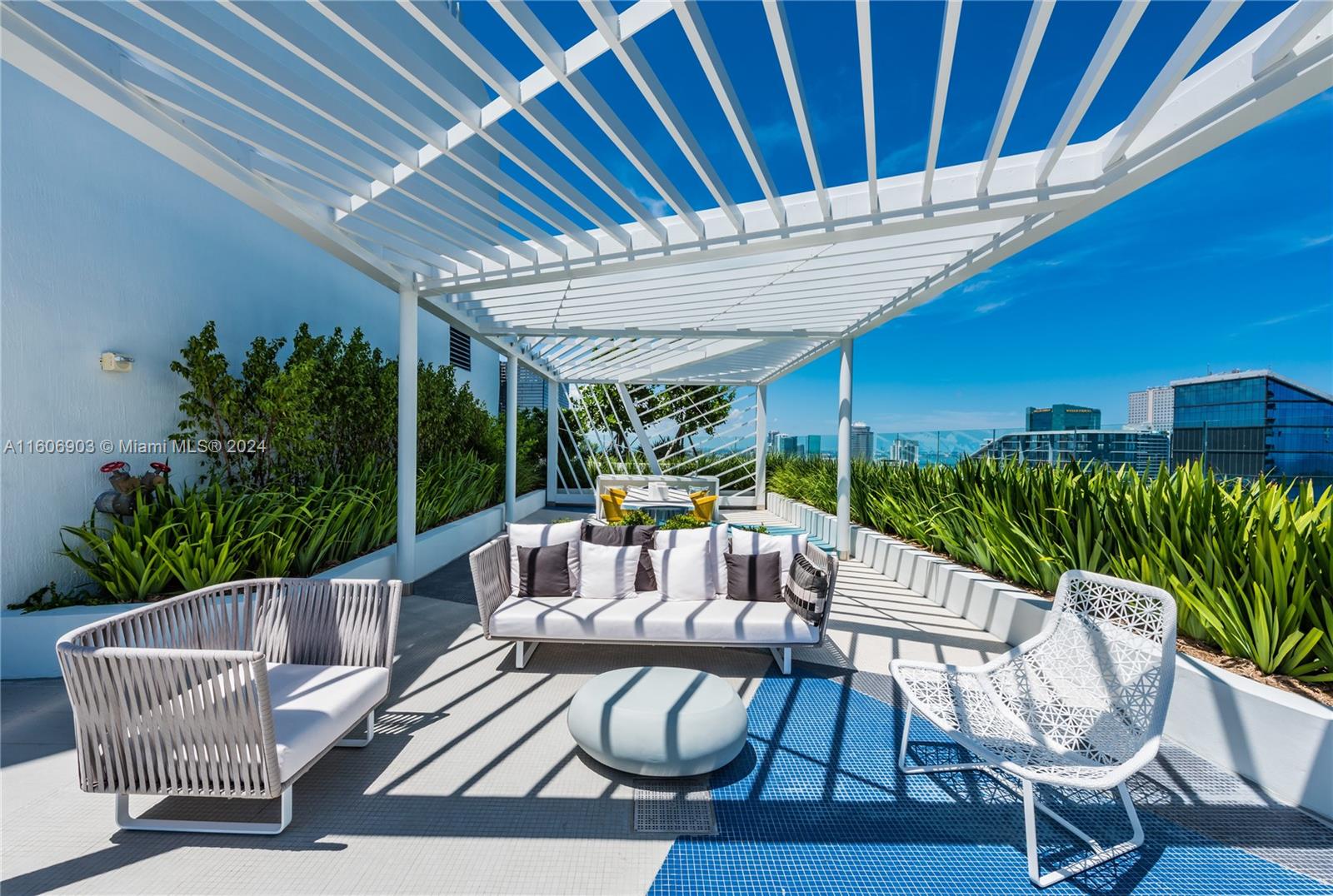 BRICKELL HEIGHTS WEST - Residential Lease
