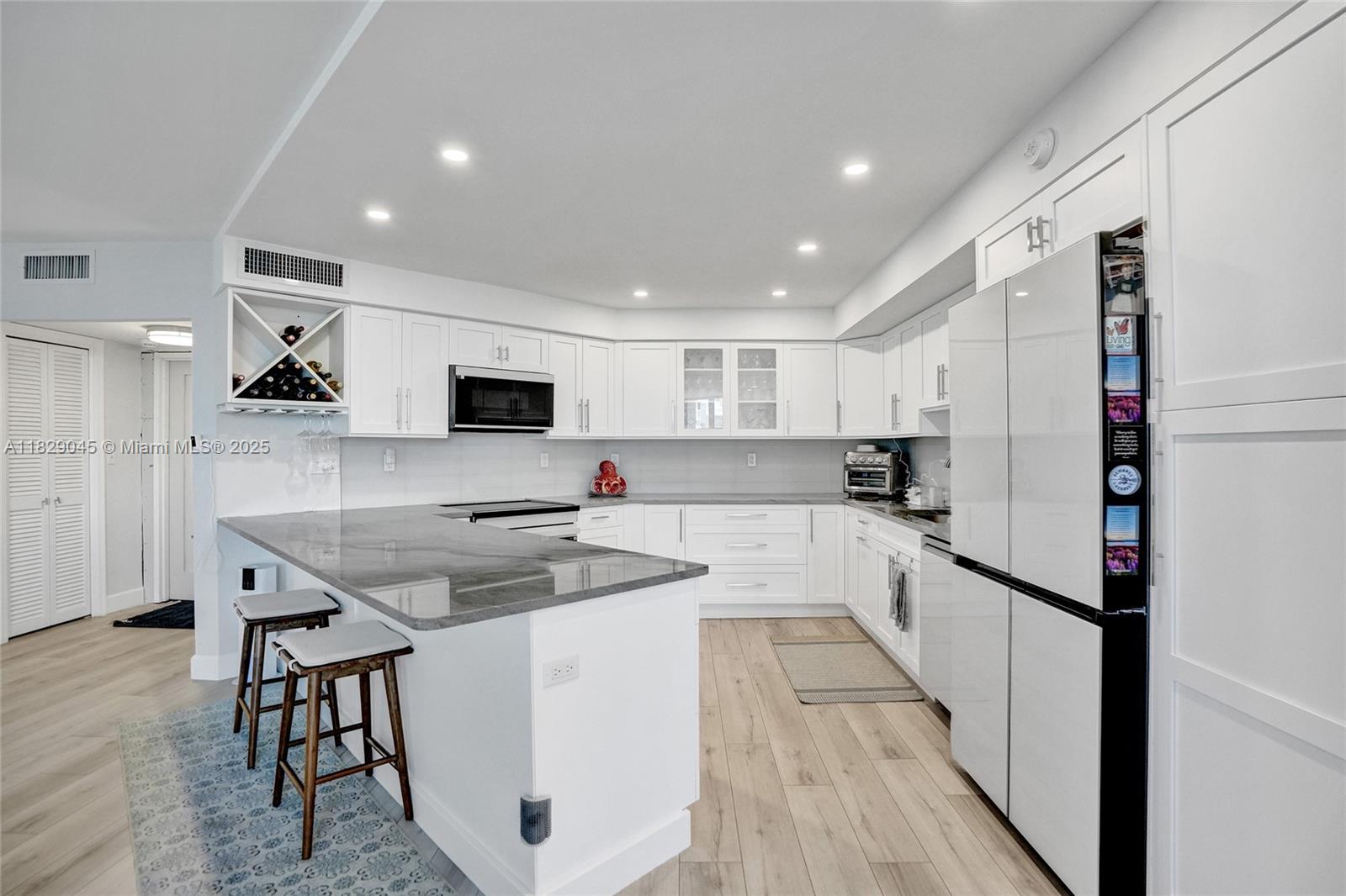 CLARIDGE CONDO - Residential Lease