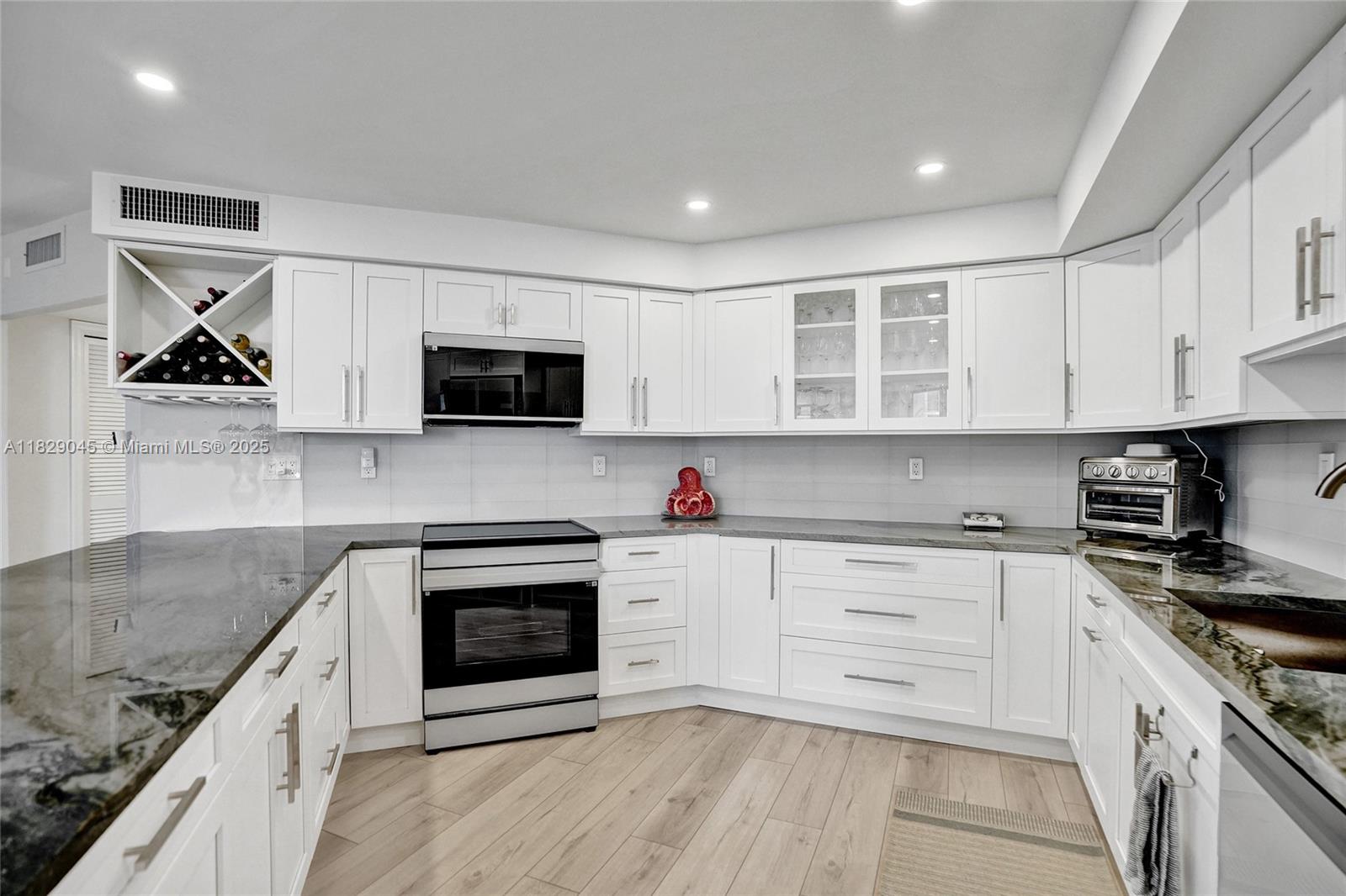 CLARIDGE CONDO - Residential Lease