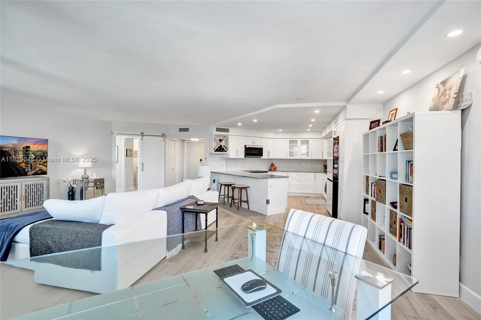 CLARIDGE CONDO - Residential Lease