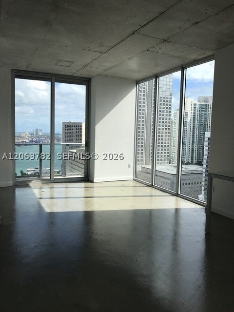 151 SE 1st St 2801